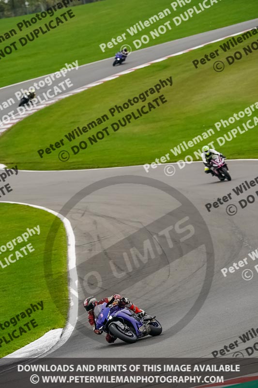 donington no limits trackday;donington park photographs;donington trackday photographs;no limits trackdays;peter wileman photography;trackday digital images;trackday photos